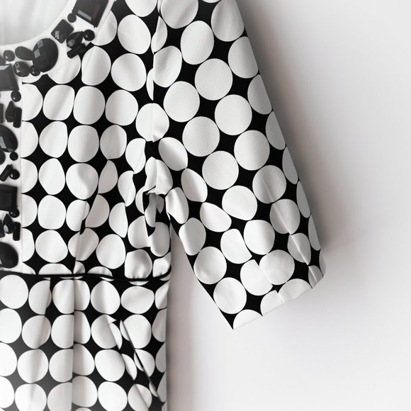 C2 STUDIO Black & White Circle Pattern Dress with Gemstones - Size Small - Picture 6 of 8